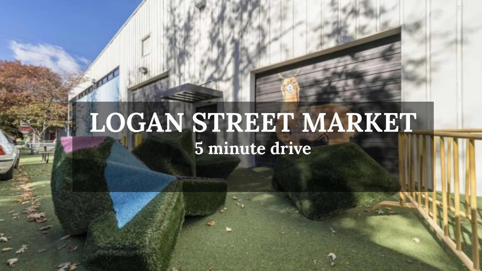 Stylish 2Nd Floor Apartment With Pool Table Office Space Near Churchill Downs Louisville